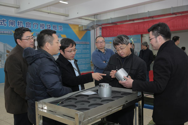 康尼电子顺利召开轨道交通智能闸机扇门模块国产化量产鉴定会